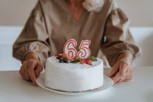 Senior Benefits at 65: Discounts, Memberships, Tax Breaks, and Everyday Perks