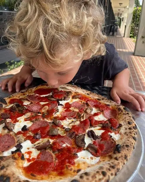 Pizzeria Luba sourdough pizza in Auburn CA